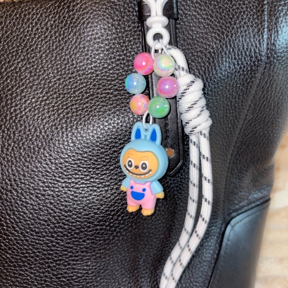 Colorful Beaded Keychain with Cute Character - Picture 2 of 2